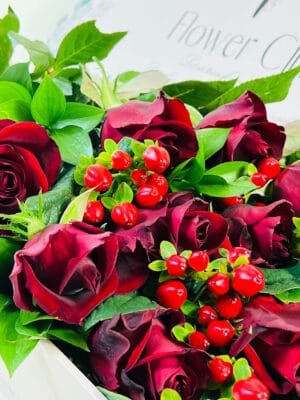 red roses in a box for sale in Melbourne